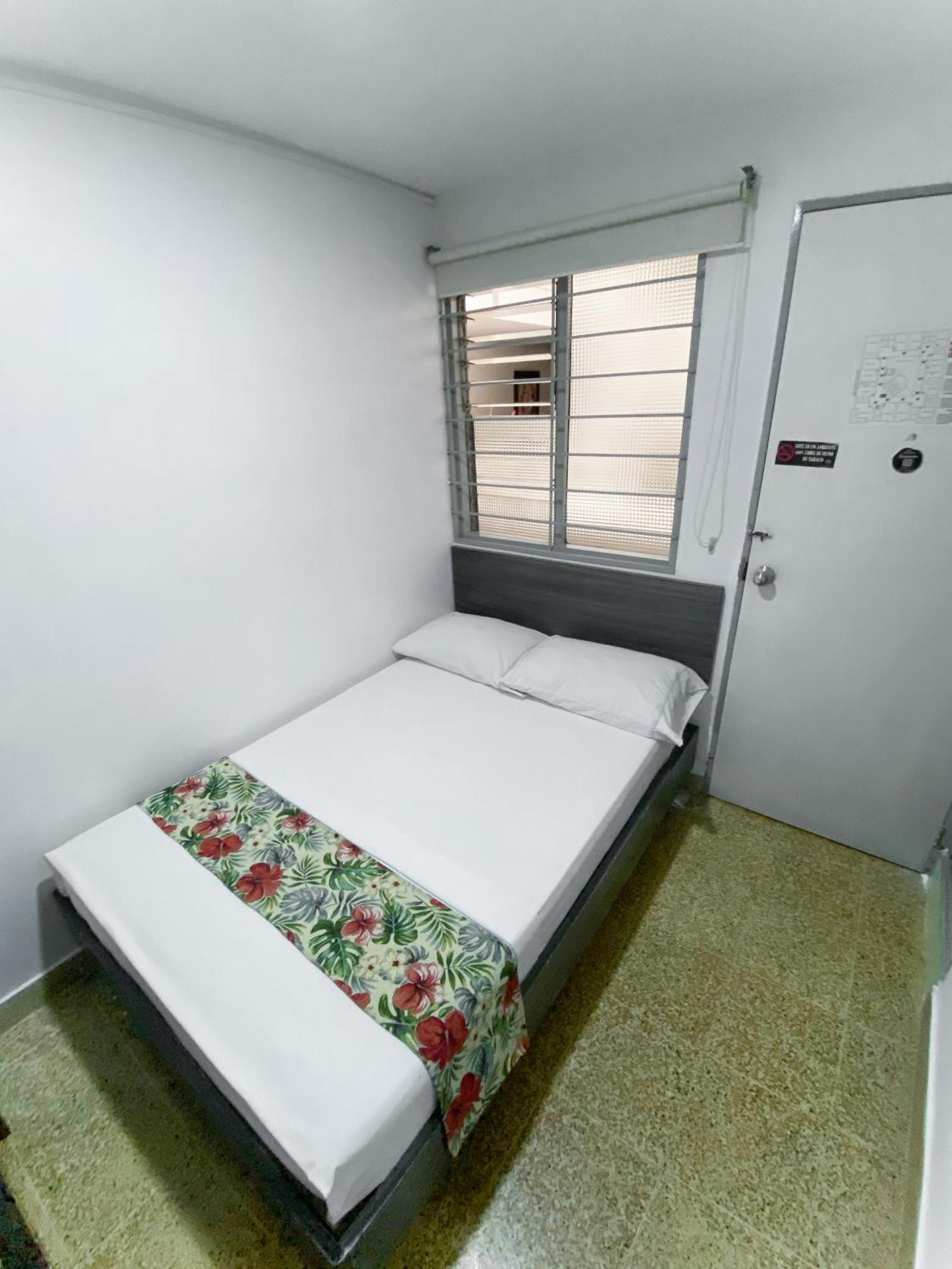 Hotel Plaza Mayor Itagui Exterior photo